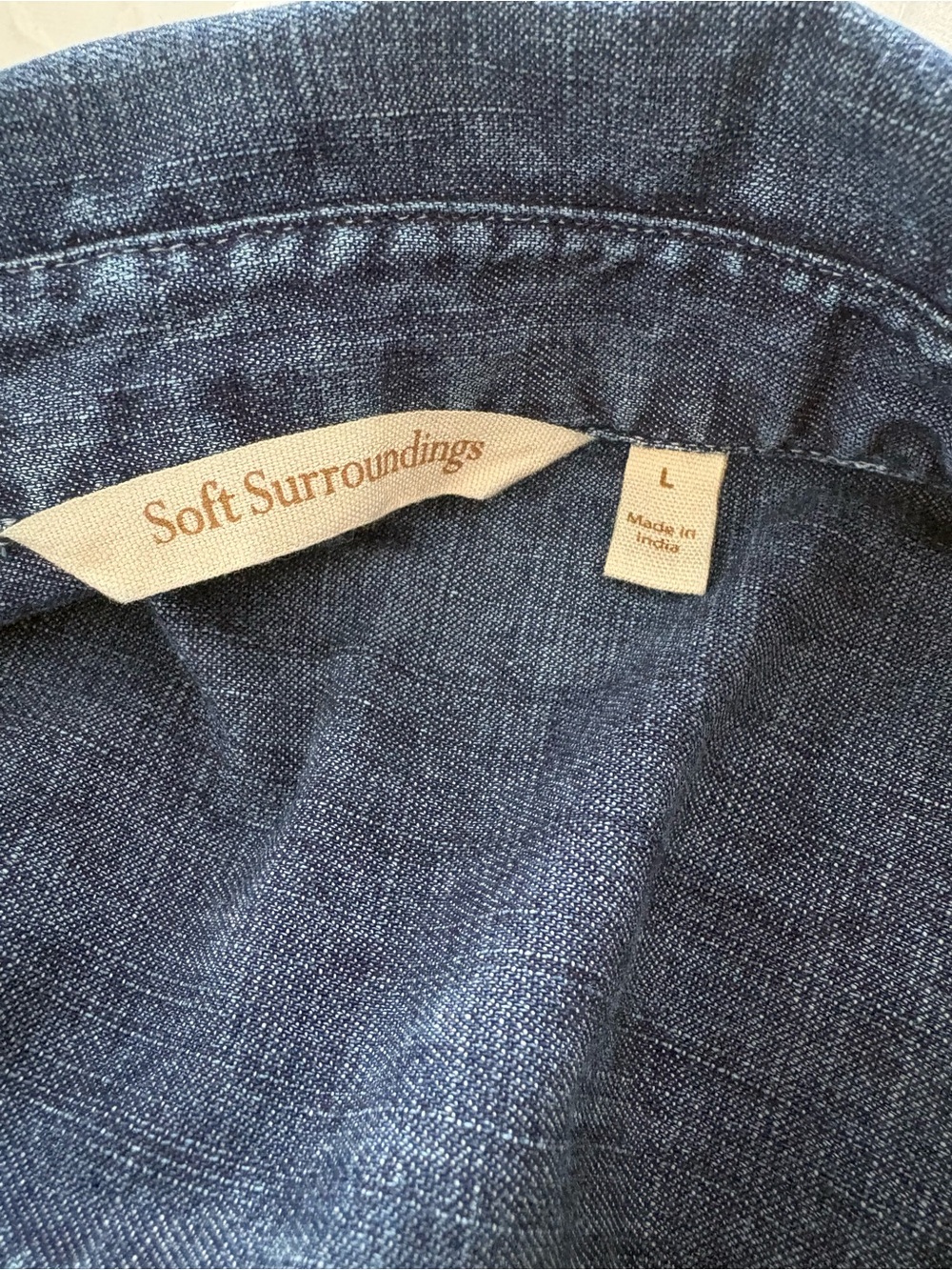 Soft Surroundings  Embroidered Denim Tunic 100% cotton - Picture 4 of 5